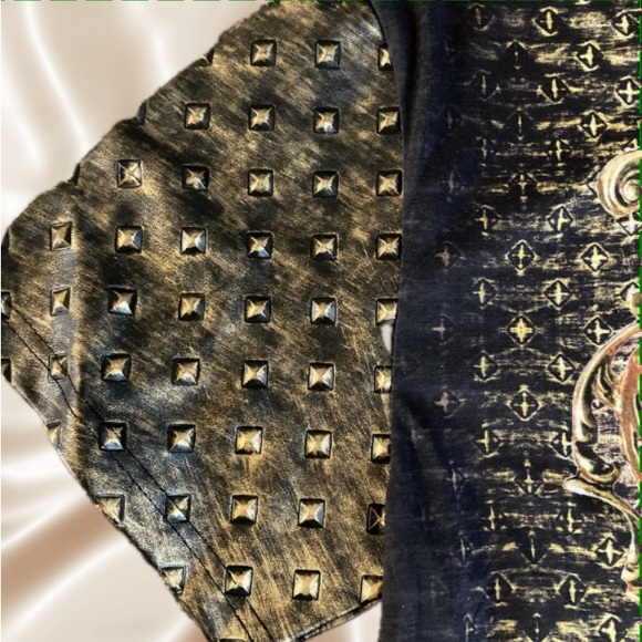 WTO2 Gold Edition Royal Lion Crest T Shirt Size M Black Gold - Picture 5 of 7